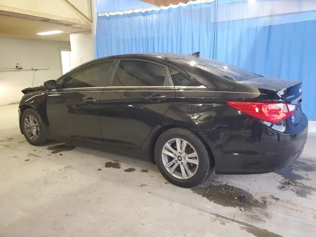 5NPEB4AC2DH532102 2013 2013 Hyundai Sonata- Gls 2