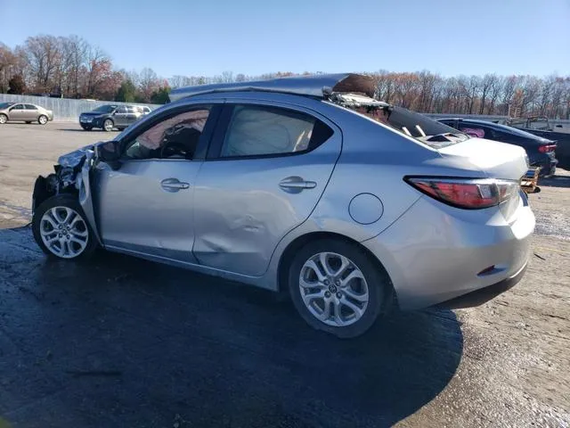 3MYDLBYV4JY332083 2018 2018 Toyota Yaris 2