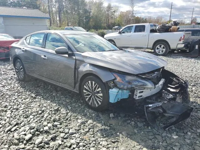 1N4BL4DV9RN365540 2024 2024 Nissan Altima- SV 4