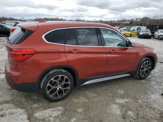 WBXJG9C04L5P58952 2020 2020 BMW X1- Xdrive28I 3