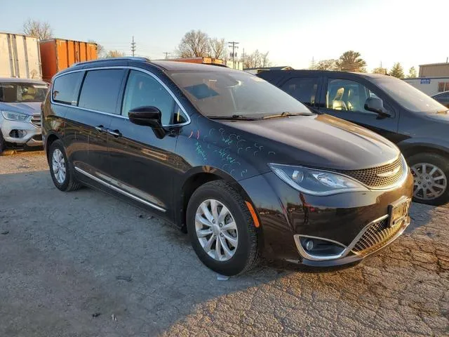 2C4RC1BG9KR721411 2019 2019 Chrysler Pacifica- Touring L 4