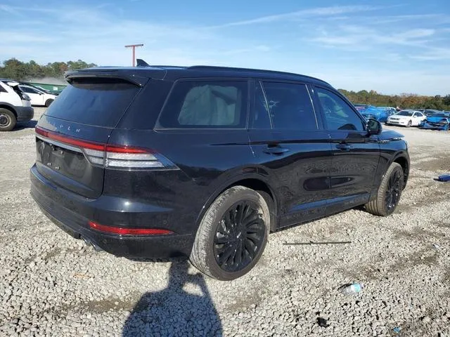 5LM5J7XC2RGL04195 2024 2024 Lincoln Aviator- Reserve 3