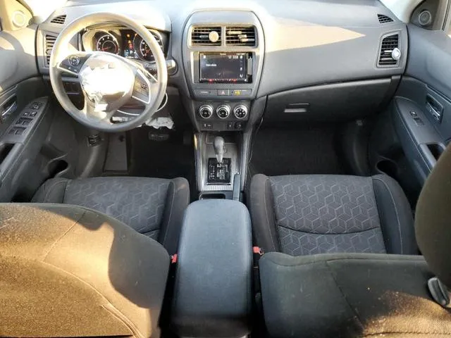 JA4APUAU4MU010886 2021 2021 Mitsubishi Outlander- ES 8