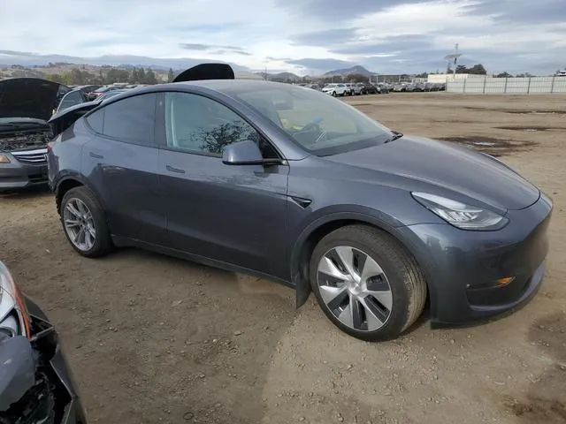 7SAYGDEE4NF352553 2022 2022 Tesla MODEL Y 4