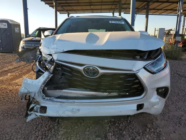 5TDAARAH1NS513692 2022 2022 Toyota Highlander- Hybrid Xle 5