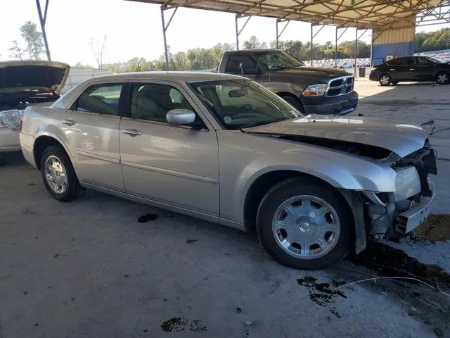 2C3JA53G55H103543 2005 2005 Chrysler 300- Touring 4