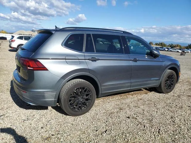 3VV2B7AX6KM028989 2019 2019 Volkswagen Tiguan- SE 3