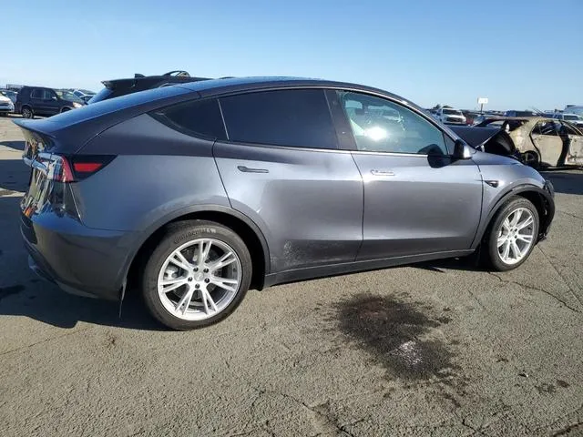 5YJYGDEEXMF094213 2021 2021 Tesla MODEL Y 3