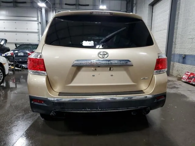 5TDDK3EH8DS255154 2013 2013 Toyota Highlander- Limited 6