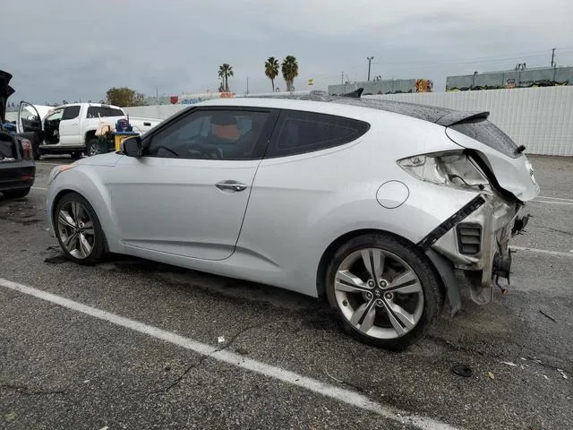 KMHTC6AD2DU093056 2013 2013 Hyundai Veloster 2