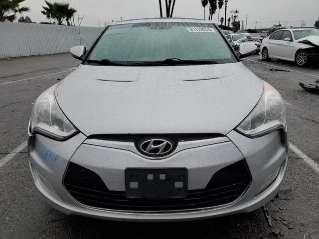 KMHTC6AD2DU093056 2013 2013 Hyundai Veloster 5