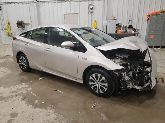 JTDKARFP7L3134022 2020 2020 Toyota Prius- LE 4