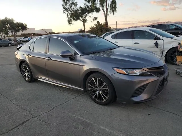 4T1B11HK8JU153894 2018 2018 Toyota Camry- L 4