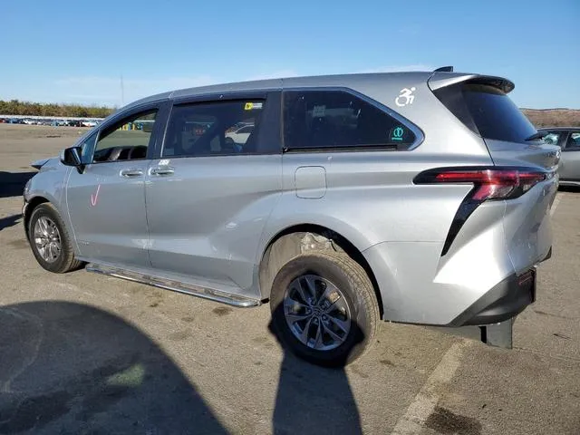 5TDKRKEC4MS044518 2021 2021 Toyota Sienna- LE 2