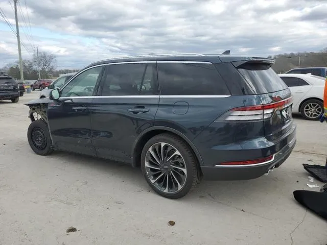 5LM5J7XC2RGL08571 2024 2024 Lincoln Aviator- Reserve 2