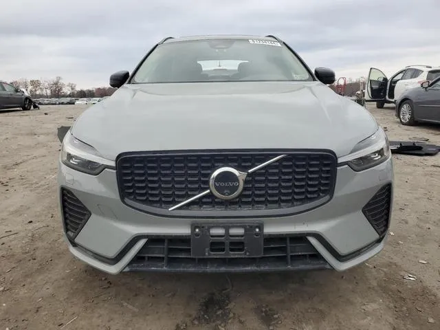 YV4L12RL7R1730902 2024 2024 Volvo XC60- Plus 5