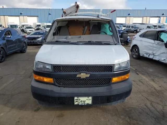 1GCWGAFG1L1242858 2020 2020 Chevrolet Express 5