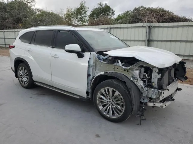 5TDKDRAH8PS034233 2023 2023 Toyota Highlander- L 4