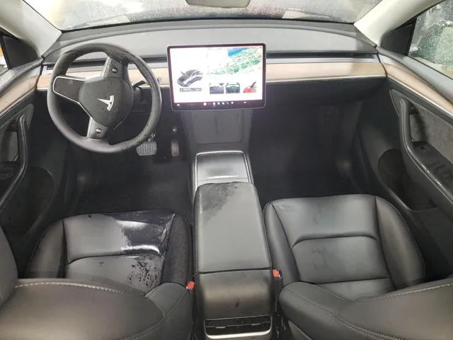 7SAYGDEE8RF197074 2024 2024 Tesla MODEL Y 8