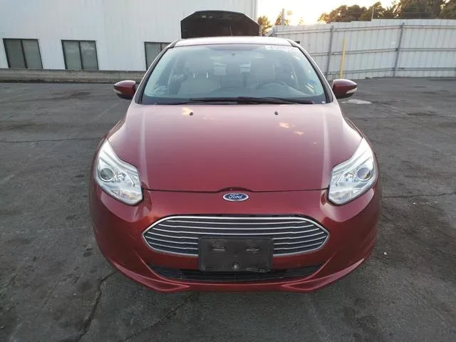 1FADP3R40FL281539 2015 2015 Ford Focus- Bev 5