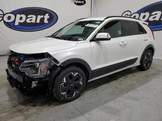 KNDCR3L14P5027790 2023 2023 KIA Niro- Wind 1