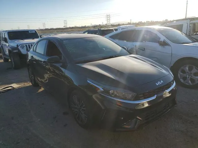 3KPF54AD0PE670377 2023 2023 KIA Forte- Gt Line 4