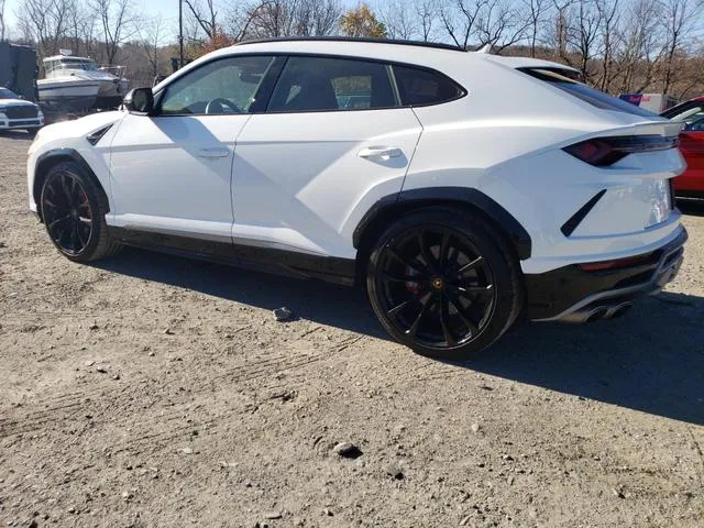 ZPBUA1ZL8MLA11388 2021 2021 Lamborghini Urus 2