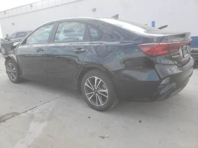 3KPF24AD6PE512991 2023 2023 KIA Forte- LX 2