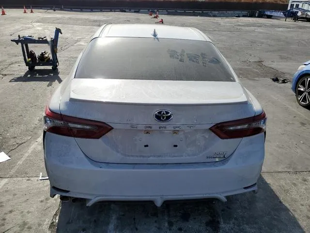 4T1K31AK1NU035678 2022 2022 Toyota Camry- Xse 6