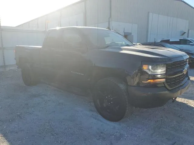 1GCRCNEHXJZ112635 2018 2018 Chevrolet Silverado- C1500 4