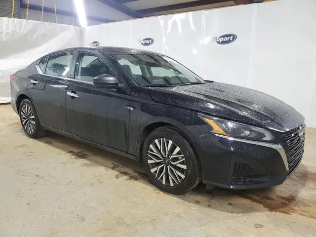 1N4BL4DV7SN302832 2025 2025 Nissan Altima- SV 4