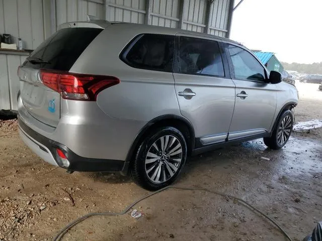 JA4AZ3A39LZ003591 2020 2020 Mitsubishi Outlander- SE 3