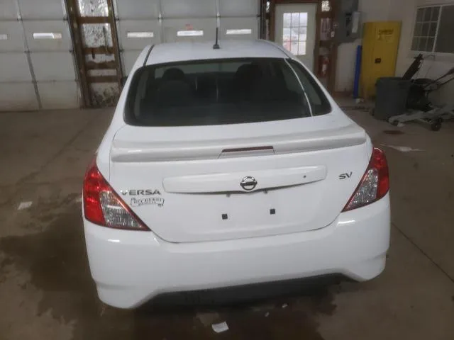 3N1CN7AP1JL800574 2018 2018 Nissan Versa- S 6