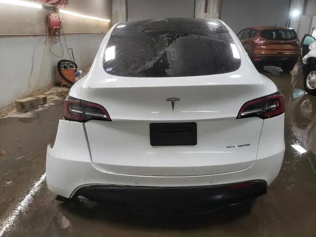 7SAYGDEEXNF324434 2022 2022 Tesla MODEL Y 6