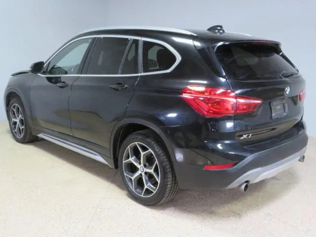 WBXHT3C35J5L33173 2018 2018 BMW X1- Xdrive28I 4