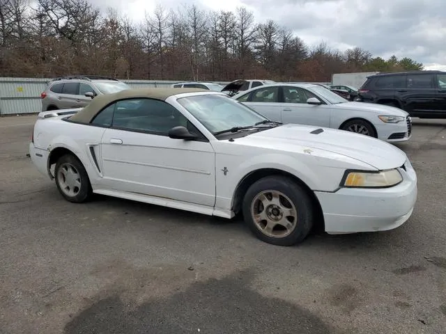 1FAFP4444YF239382 2000 2000 Ford Mustang 4