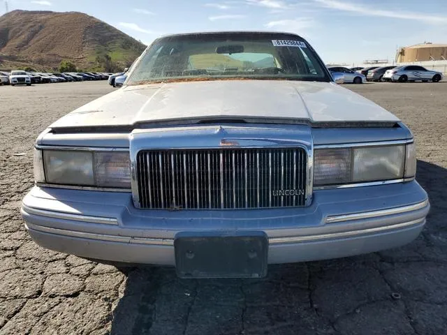 1LNLM81W0RY759647 1994 1994 Lincoln Town Car- Executive 5