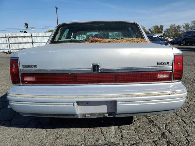 1LNLM81W0RY759647 1994 1994 Lincoln Town Car- Executive 6