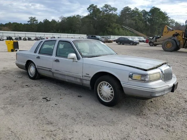 1LNLM82W7TY607967 1996 1996 Lincoln Town Car- Signature 4