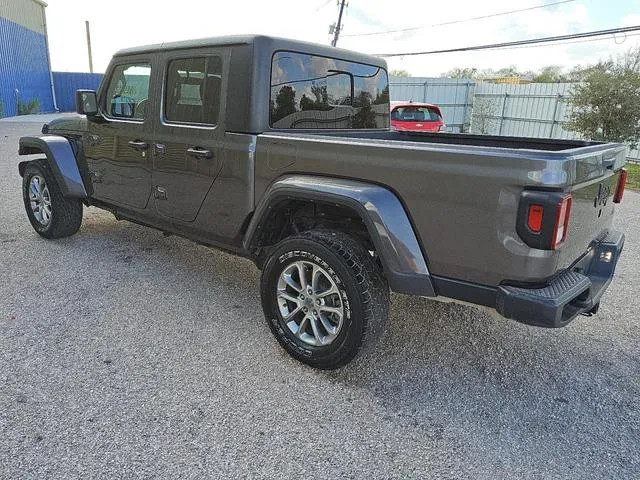 1C6HJTAGXNL170084 2022 2022 Jeep Gladiator- Sport 2