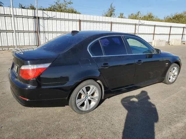 WBANV13509C152812 2009 2009 BMW 5 Series- 528 XI 3