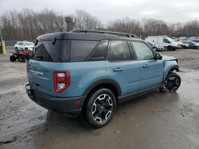 3FMCR9C67NRD31281 2022 2022 Ford Bronco- Outer Banks 3