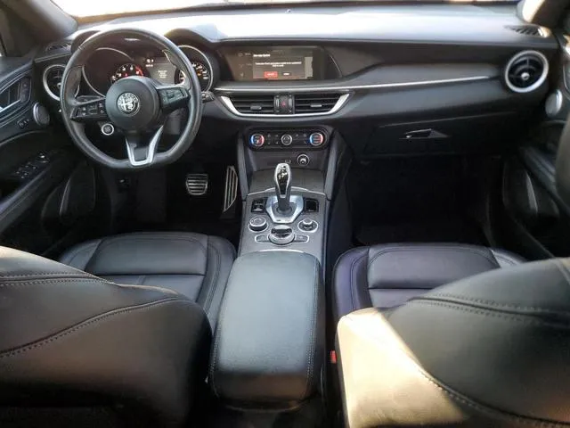 ZASPAKBN8N7D38669 2022 2022 Alfa Romeo Stelvio- TI 8