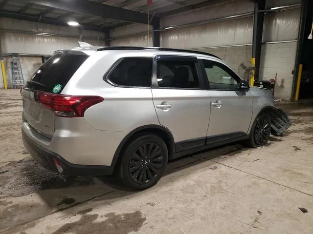 JA4AZ3A33LZ043391 2020 2020 Mitsubishi Outlander- SE 3