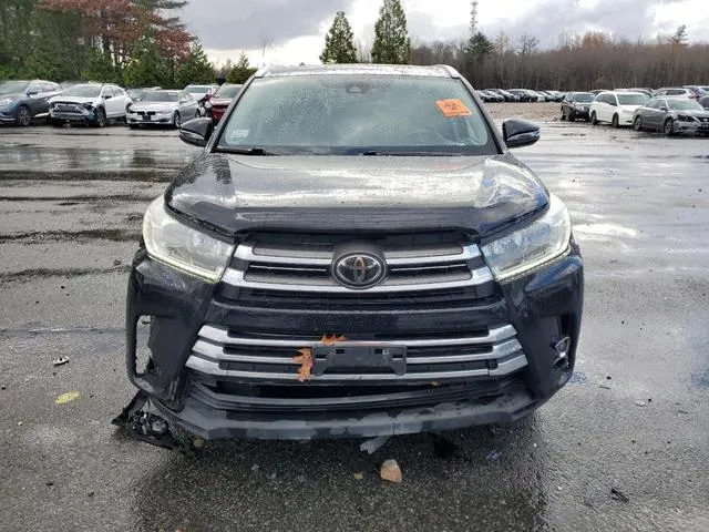 5TDDZRFH6JS491830 2018 2018 Toyota Highlander- Limited 5