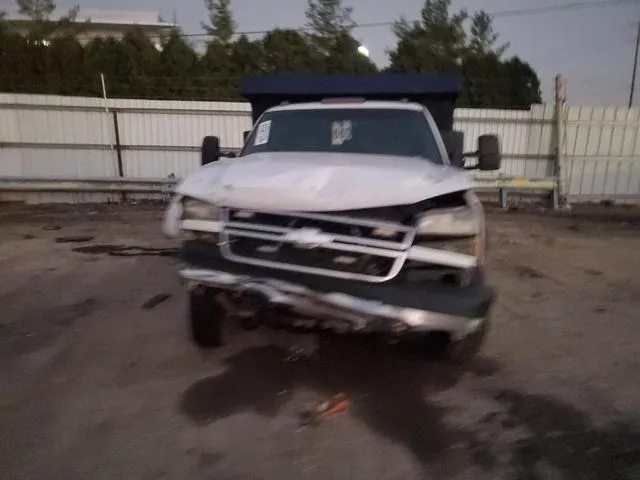 1GBJC34D47E193247 2007 2007 Chevrolet Silverado- C3500 5