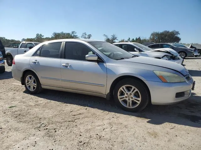 1HGCM56377A065773 2007 2007 Honda Accord- SE 4