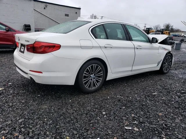 WBAJR7C04LWW66792 2020 2020 BMW 5 Series- 530 XI 3