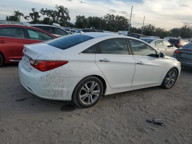 5NPEC4AC7BH118629 2011 2011 Hyundai Sonata- SE 3