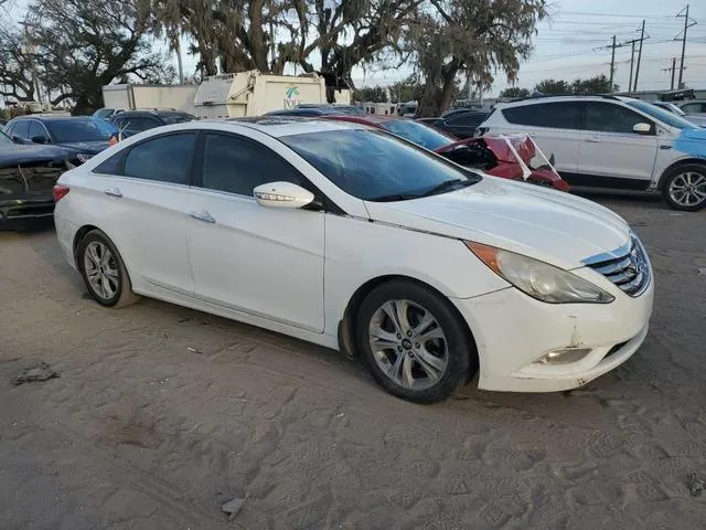 5NPEC4AC7BH118629 2011 2011 Hyundai Sonata- SE 4